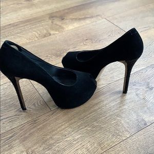Steve Madden peep toe heels